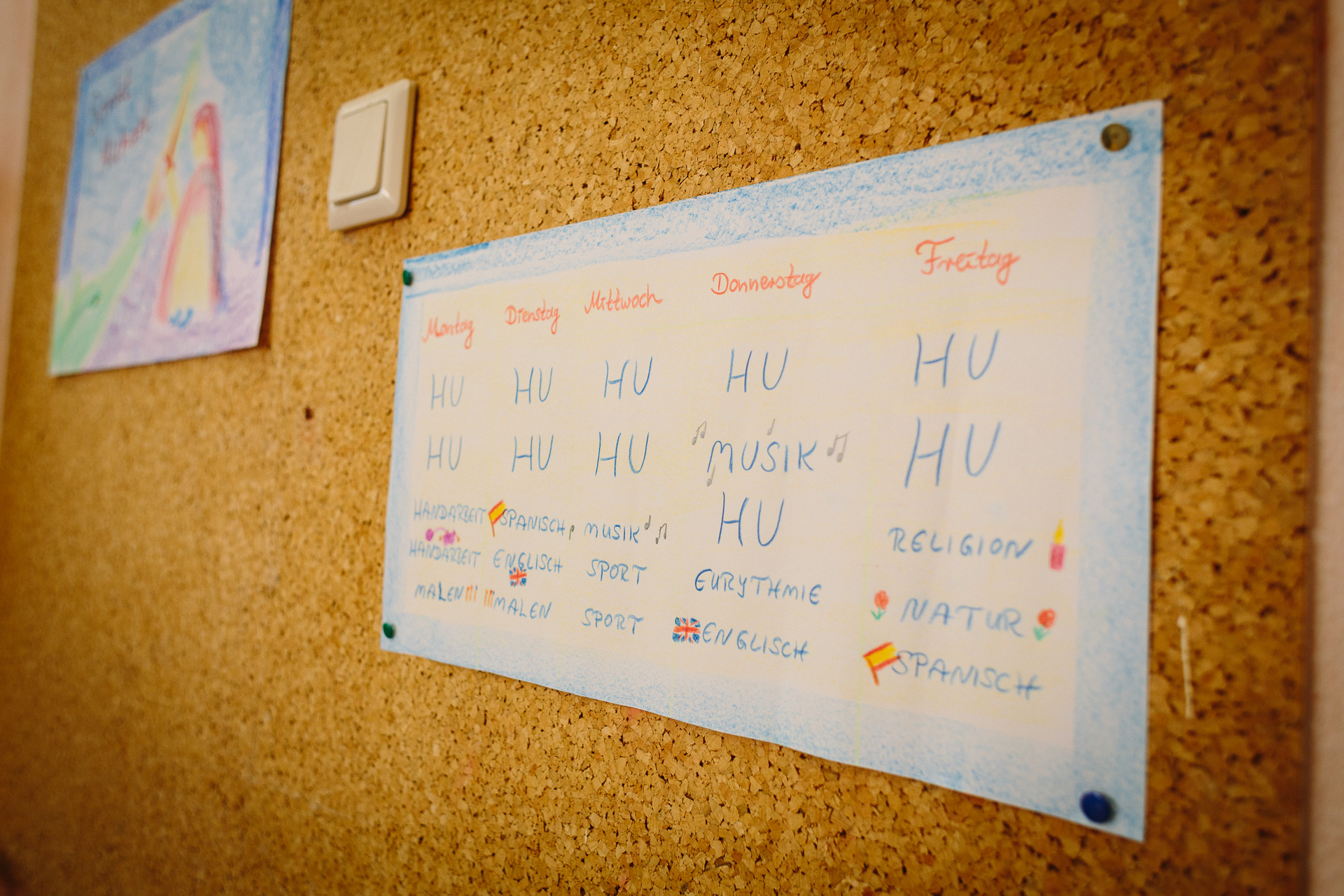 ЮРИЙ ПОЗДНИКОВ – stock.adobe.com